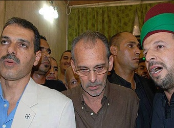 گروفان وییرا سرمربی سابق سپاهان شیعه شد ۳۲۵۰۲۱